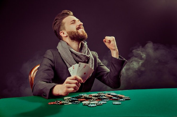 Tampilan lengkap studio Pragmatic Play dengan dealer dan roda Crazy Time